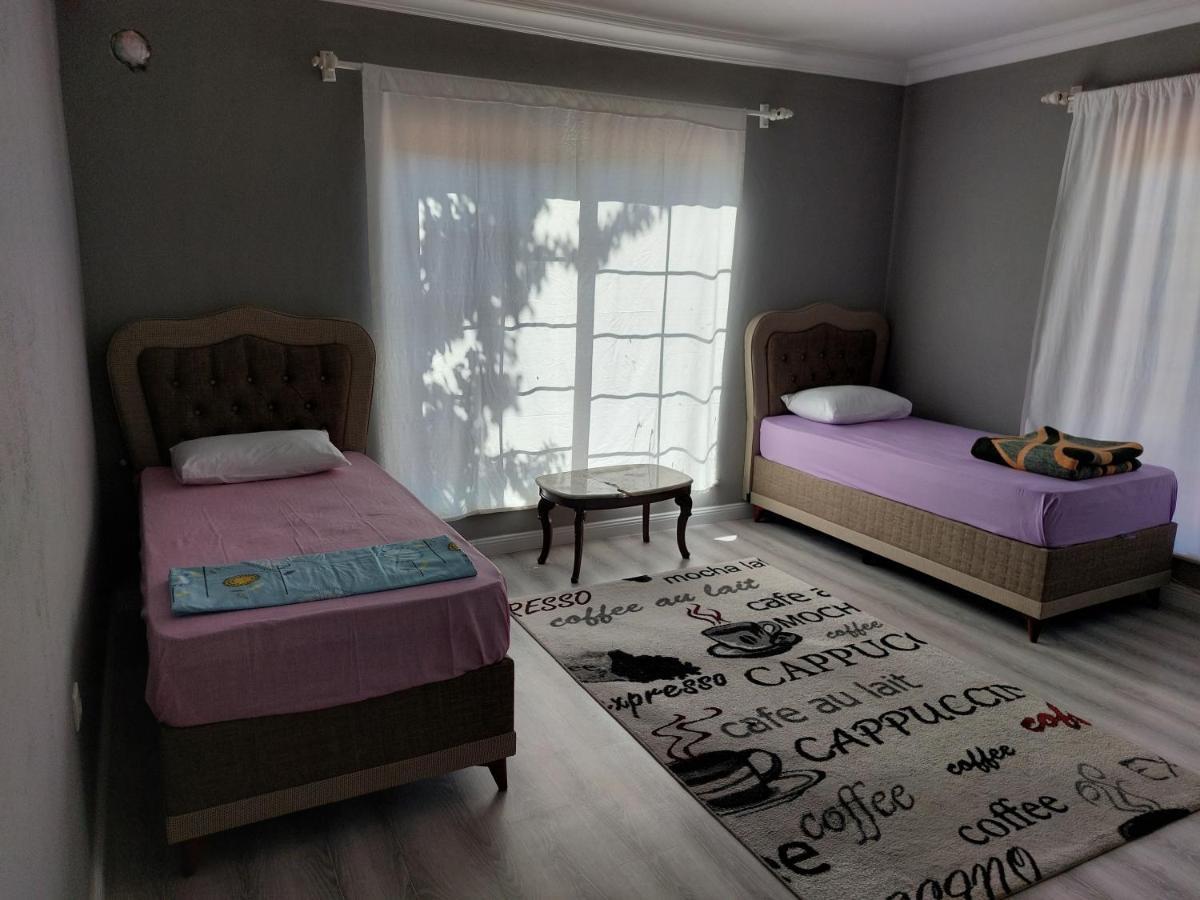 Karaca Expo Airport Pansiyon Antalya